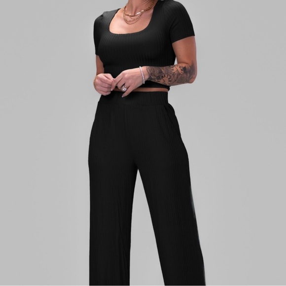 Dieynaba Pant set never used - Picture 2 of 2